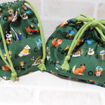 アニマル柄とアルファベットのお弁当袋とコップ袋