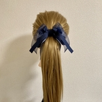 プリンセス風大人可愛い揺れるヘアリボンポニーフック　ストライプリボン　ネイビー
