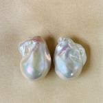 14kgf  Sグレード 大粒バロックパール　ピアス、イヤリング