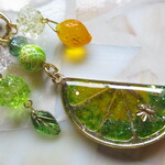 ◇1738再販４ 🍋レモンライムと、金平糖のバッグチャーム 🐝🎶 ※重たいです。