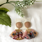 ピンクベージュ♡インド刺繍リボンピアス