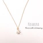 flower ネックレス