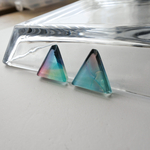 ガラスパーツ　三角　約17ｍｍ×17ｍｍ　№5　2個