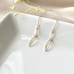 ゴールド◇オーバル×スワロフスキー ピアス/イヤリング