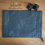 △□刺し子の敷物