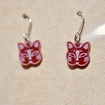 緋色　狐ピアス