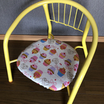 ハンドメイド　豆イスカバー《カップケーキ柄》