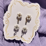 揺れるパールフラワーピアス