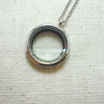 ロケットペンダントネックレス　メンズ、レディース