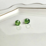 宝石質AAAランクグリーントルマリン一粒ピアス  