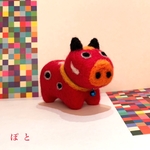 鈴付き赤べこ
