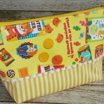 【ラミネート】レトロポップお菓子ポーチ　イエロー