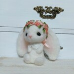 羊毛フェルト　うさぎ　花冠