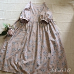 美しいお花のパフ袖ギャザーワンピース