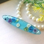 ターコイズブルーのヘアクリップ