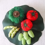お盆の飾り  夏野菜  置き物(蓮の葉付き)