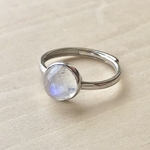 再販！魅惑の輝き　ムーンストーン　リング