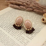 ビーズ刺繍＊優しいピンクのリボンフリンジ ピアス