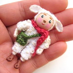 小さなひつじ坊やのピンブローチf