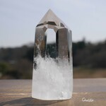天然石 水晶(ブラジル産)約62ｍm×30mm約59g研磨ポイント六角柱クォーツクリスタル鉱石インテリア鉱物テラリウム素材[qp-210511-08]