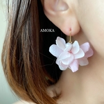 　【期間限定価格】桃彩あじさい　ピアス/ イヤリング       
