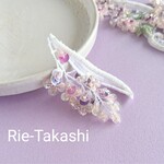 藤の花  レースとビーズ刺繍のブローチ