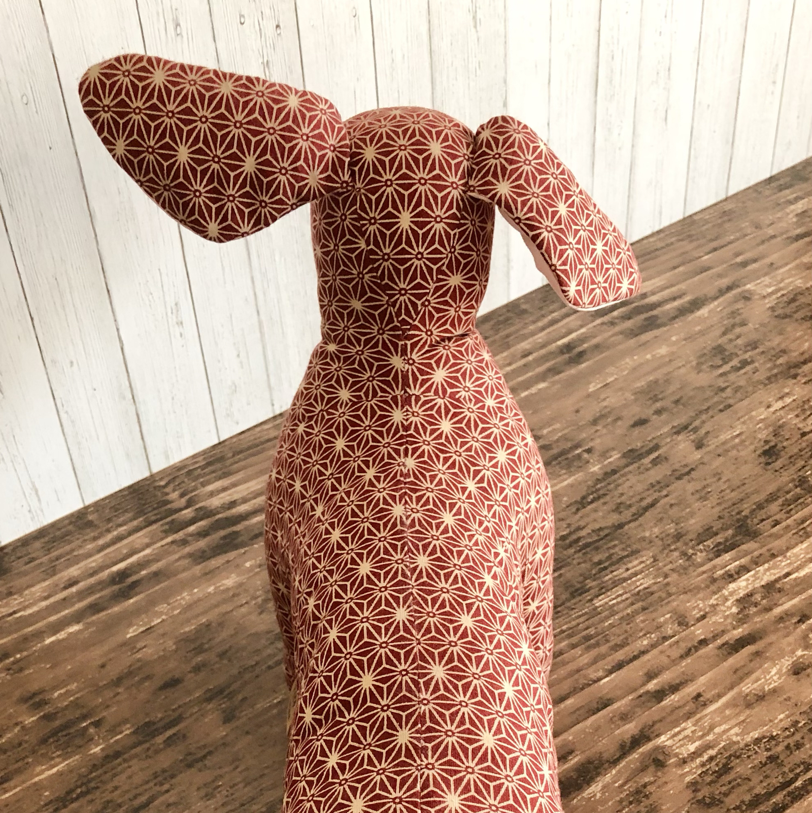 和柄 犬トルソー・マネキン ミニチュアダックスフント （?麻の葉） M 