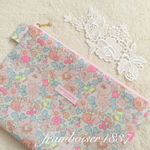 輸入リバティ ベッツィ   BBB  exclusive A5フラットポーチ