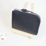 黒のヌメ革のL字ファスナー財布　L154