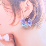 くすみブルー 紫陽花 レジン リース ピアス イヤリング サージカルステンレス