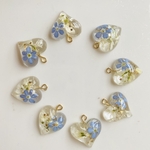 No.33 ハンドメイドパーツ　レジンパーツ　押し花イヤリングピアス　ハンドメイドアクセサリー