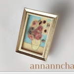 【ゴッホ(画家）向日葵（陶器）の　ブローチ】ひまわり　ヒマワリ　花　名画　絵画　芸術　美術