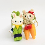 【予約品】アスパラに束ねられちゃったウサギさん◆人参に束ねられちゃったウサギさん【t様専用】