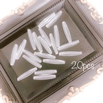 アクセサリーパーツ　クリアパーツ　ビーズ　  アクリル 28ｍｍ 筒状　細長 【２０個入】 A0029 《2000円以上送料無料》 