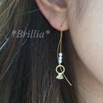 ジルコニアリングとクリスタルパールのアメリカンピアス