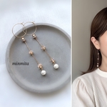 ✴︎NEW!✴︎ガラスボールとコットンパールが連なるゴールドフープピアス