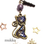 《最終値下げ》星の欠片をまとった猫 ♡ レジン イヤホンジャック