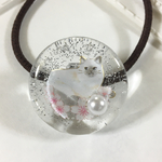 【お値引き】856)〈再販6〉桜並木でかくれんぼラグドール猫ちゃんヘアゴム  レジン