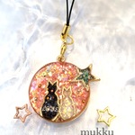 春を待つ二匹の猫 ♡ レジン ストラップ  