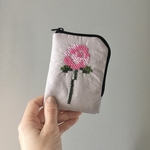 薔薇のクロスステッチの縦型カードケース