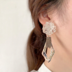leather×clear flower 大ぶりピアス/イヤリング