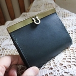 ミニ財布 ガバッと開く文鎮がま口♡深緑 テンペスティ　エルバマット Agave ブルーグリーン ダークグリーン　本革 レザー 皮 