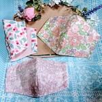 お子様用３枚「リバティプリント」を用いたハンドメイド