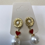 ハートパールピアス♥️