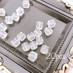 アクセサリーパーツ　クリアパーツ　ビーズ  アクリル 11ｍｍ スクエア型 【２０個入】 A0045 《2000円以上送料無料》 