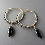 ブラックスピネル＊フープピアス