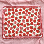 限定品❣️いちご柄のリバーシブルカフェマット🍓長方形