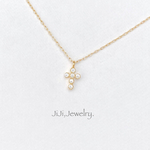 ▶new!!   可憐クロス CZ シンプルネックレス  ゴールドカラー