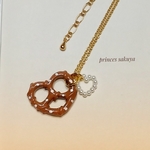 チョコレートプレッチェル❤️ハートパールネックレス