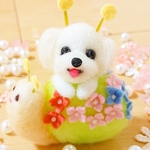 羊毛フェルト カタツムリ マルチーズ ♬.*ﾟ 犬 ぬいぐるみ ミニチュア